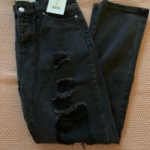 ADIKA JEANS